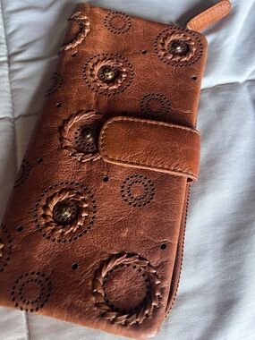 MAKE OFFER - VILENCA Holland Brown Perforated Leather Whipstitch Wallet Clutch